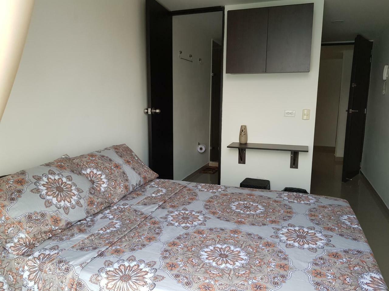 Apartasuites Medellin Los Molinos Luaran gambar